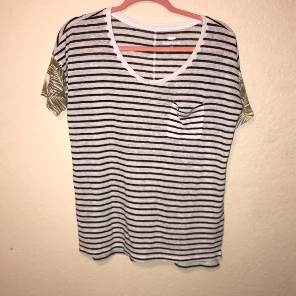 Super cute and comfy tee shirt